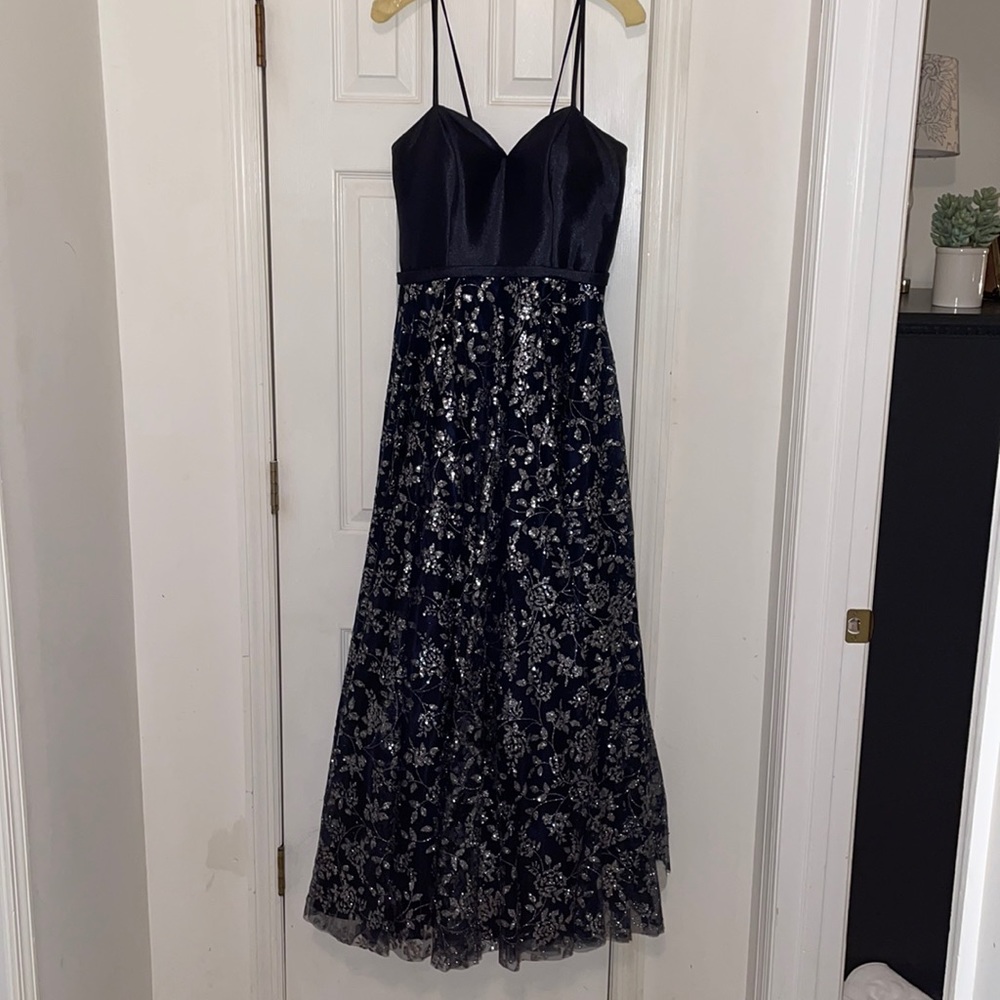 Navy Blue Colors “glow” gown (size 10)